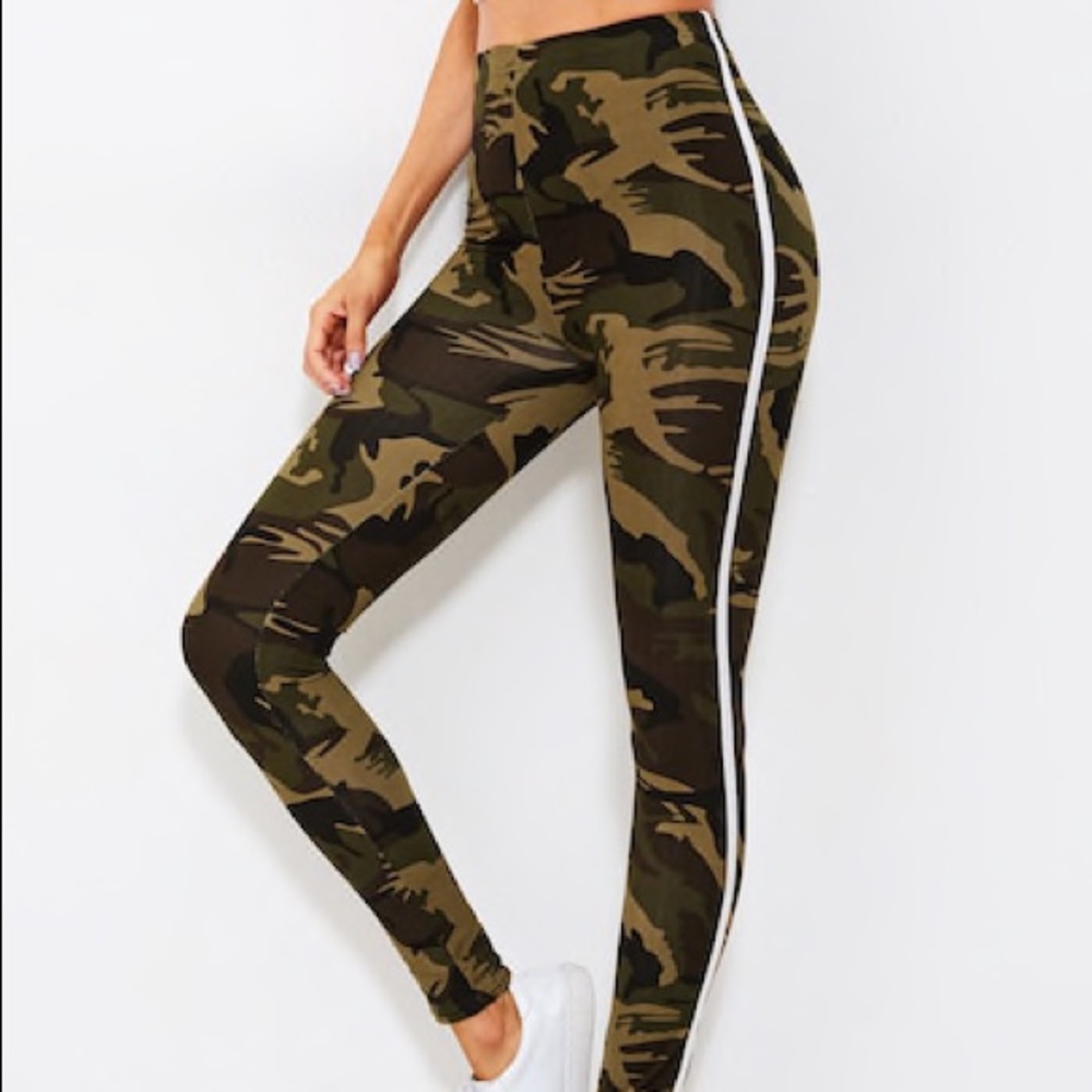 Camo Print Tape Side Leggings